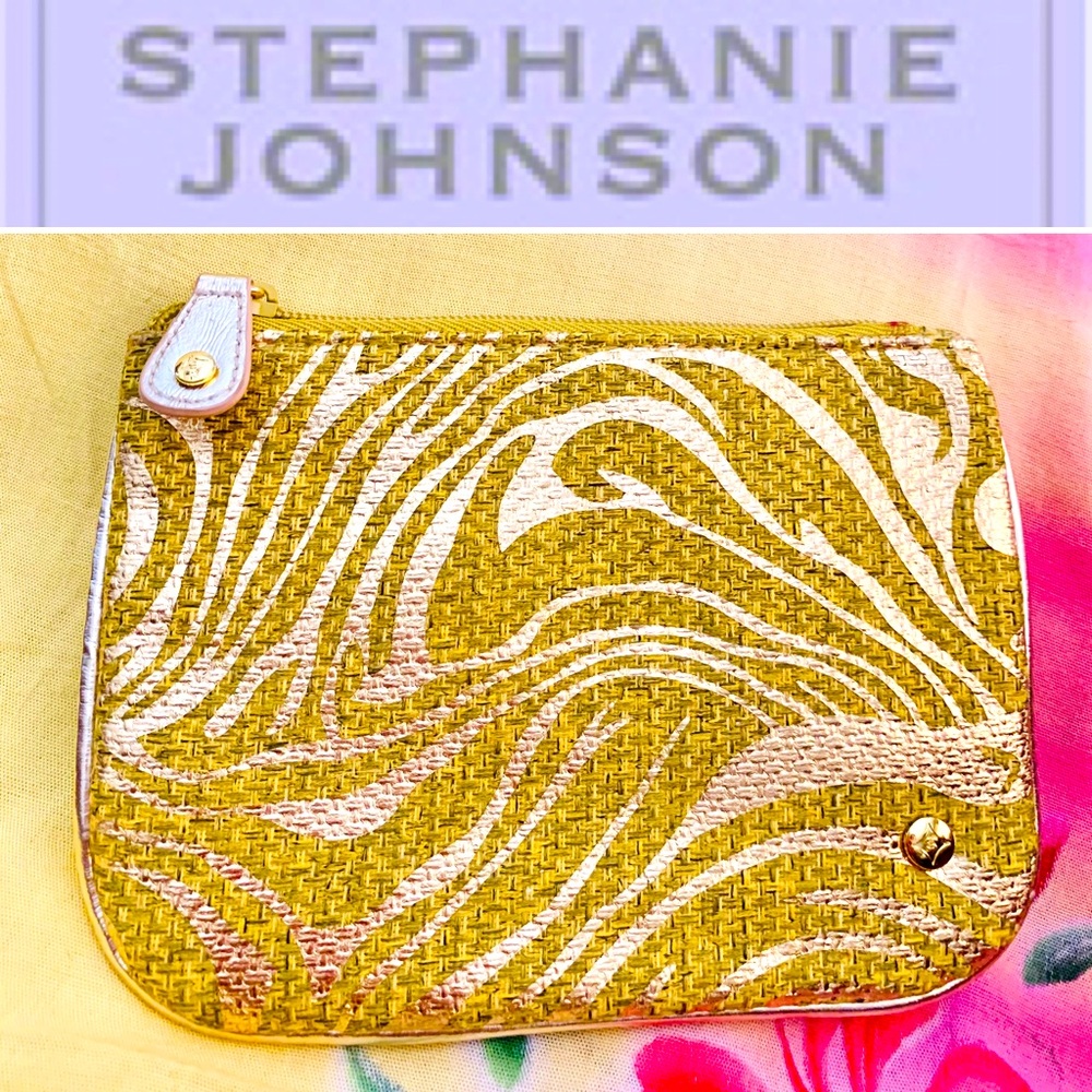 Stephanie Johnson Traveler Palm Desert Gold Clutch